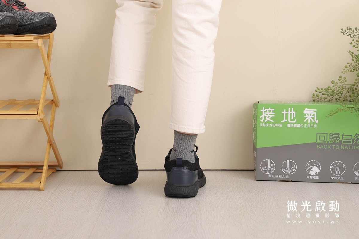 鞋款商品攝影｜休閒拖鞋與機能運動鞋實穿展示攝影 157