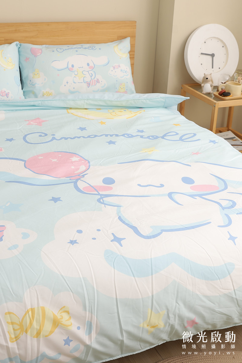 寢具商品攝影｜藍色系植卉圖騰雙人床包居家情境攝影 5