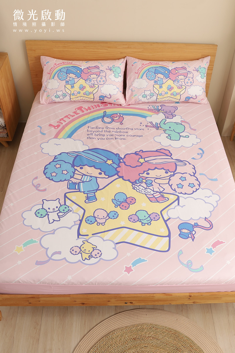 寢具商品攝影｜藍色系植卉圖騰雙人床包居家情境攝影 9