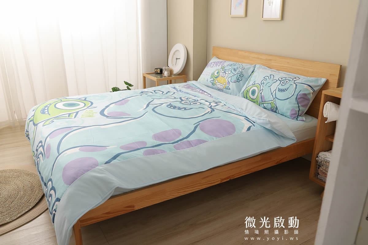 寢具商品攝影｜藍色系植卉圖騰雙人床包居家情境攝影 23