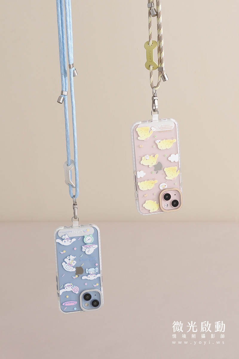 手機殼攝影｜粉藍色質感手機殼模特兒手持情境攝影 11