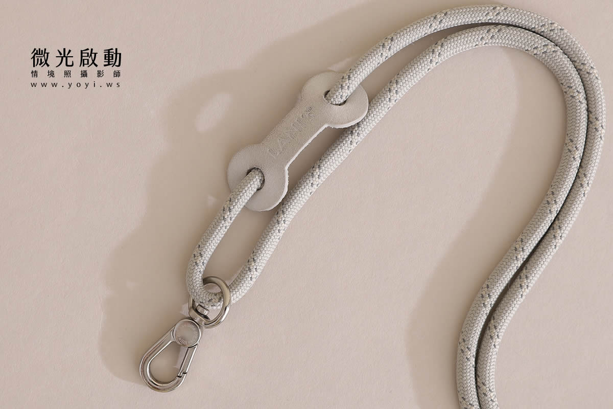 手機殼攝影｜粉藍色質感手機殼模特兒手持情境攝影 19