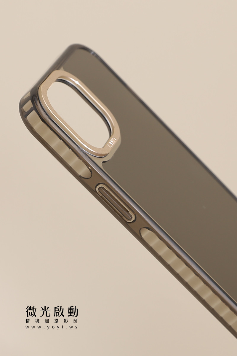 手機殼攝影｜粉藍色質感手機殼模特兒手持情境攝影 43