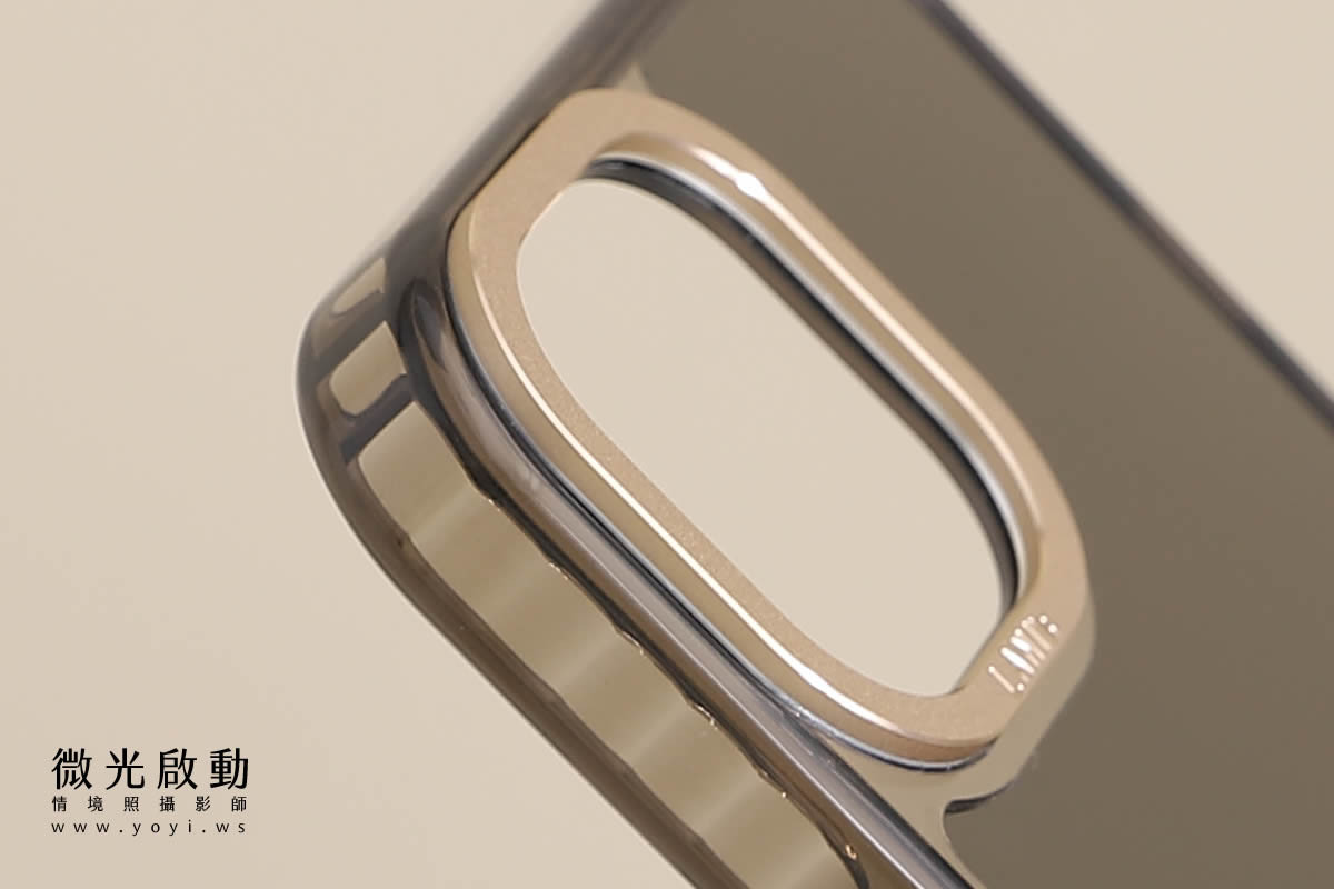 手機殼攝影｜粉藍色質感手機殼模特兒手持情境攝影 67