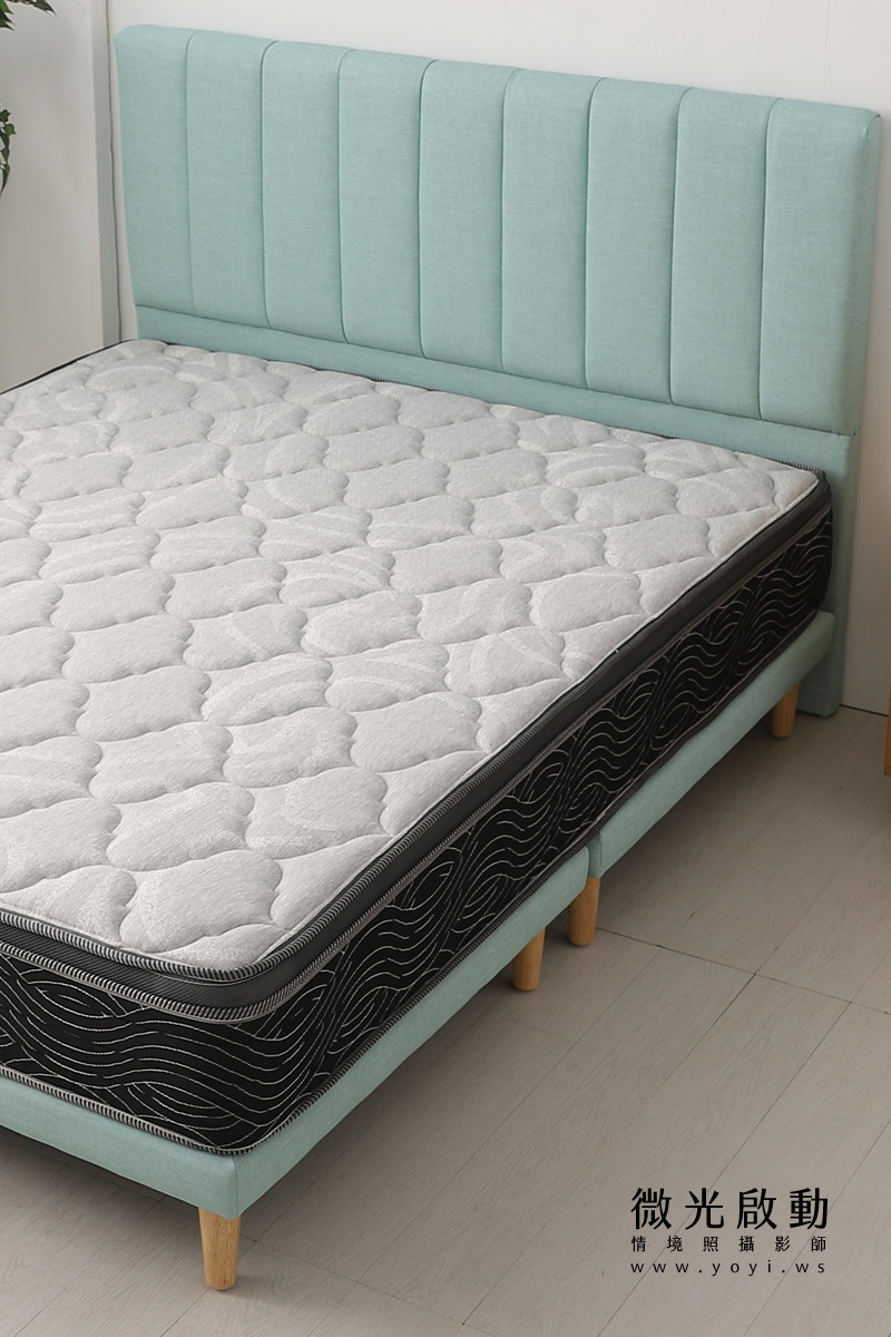 床墊家具攝影｜樂萌寶舒適床墊與床組男女情侶居家情境攝影｜樂萌寶 7