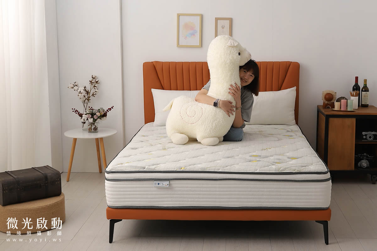 床墊家具攝影｜樂萌寶舒適床墊與床組男女情侶居家情境攝影｜樂萌寶 105