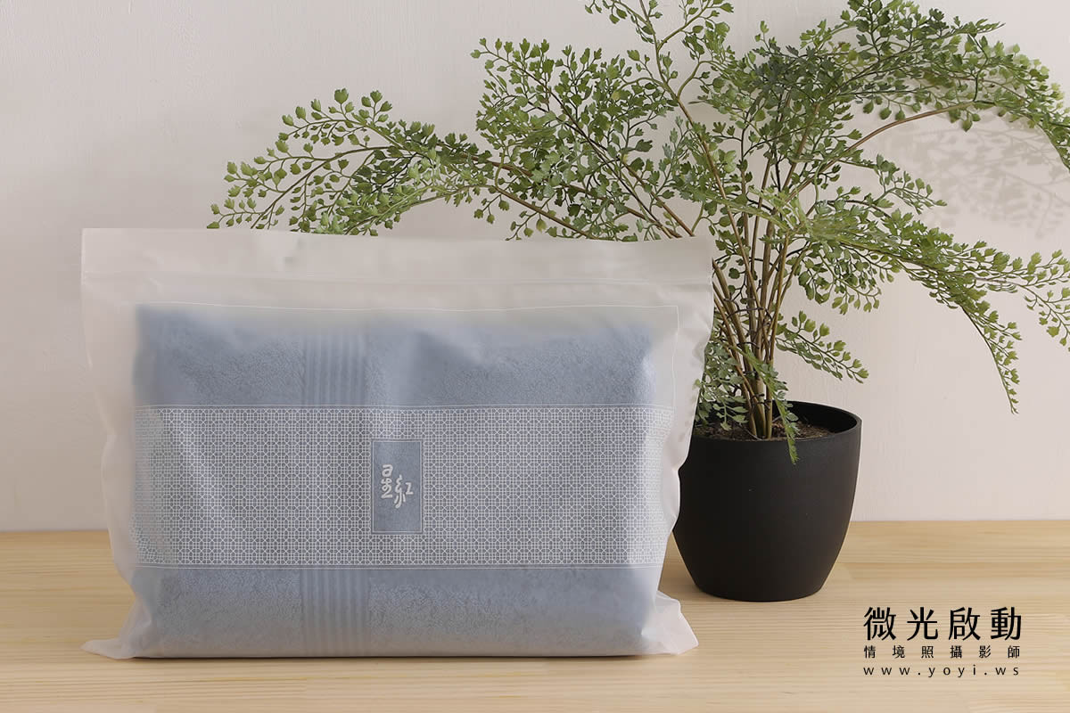 毛巾商品攝影｜親膚質感粉色浴巾模特兒親密互動攝影 45