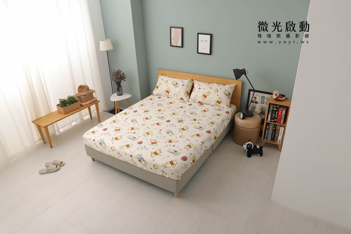小熊維尼寢具攝影｜迪士尼小熊維尼童趣雙人床包情境攝影 1