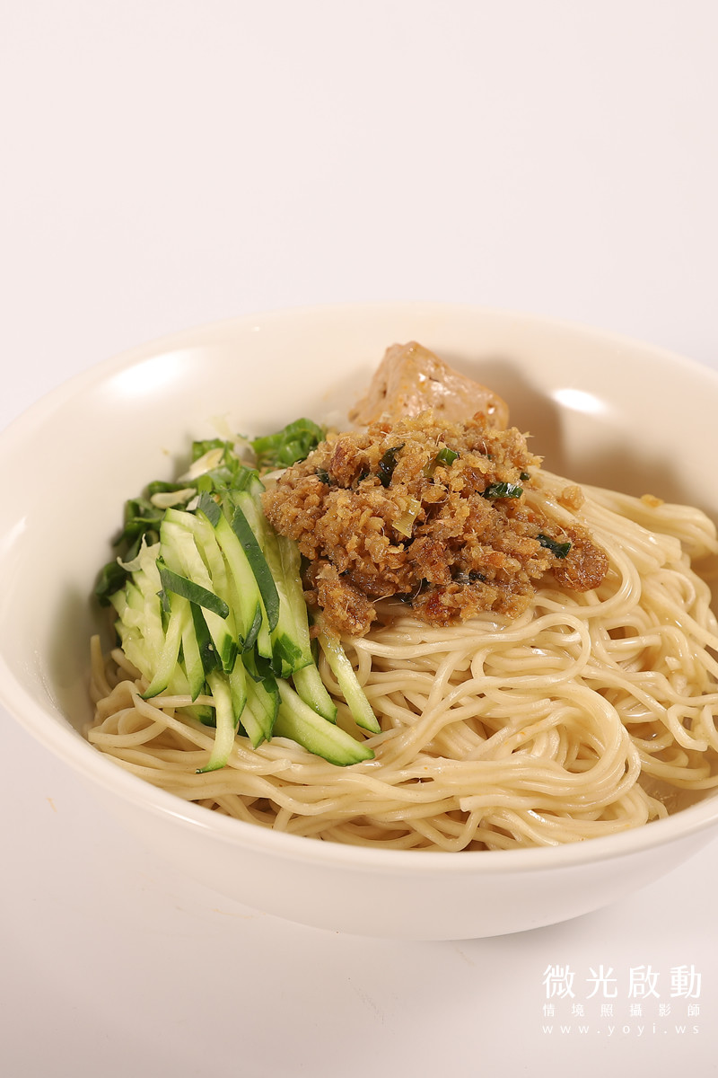 美食商品攝影｜招牌牛肉麵豐富層次美味情境攝影｜握川福 39