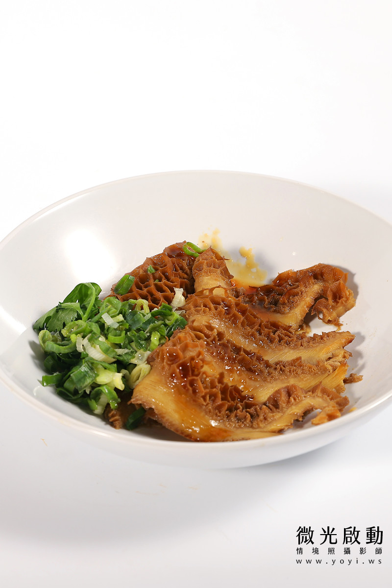 美食商品攝影｜招牌牛肉麵豐富層次美味情境攝影｜握川福 47