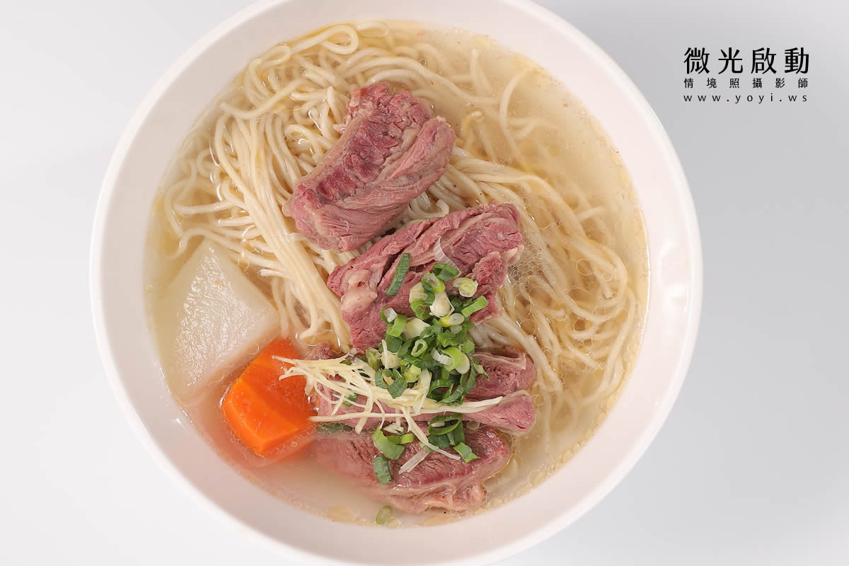 美食商品攝影｜招牌牛肉麵豐富層次美味情境攝影｜握川福 49