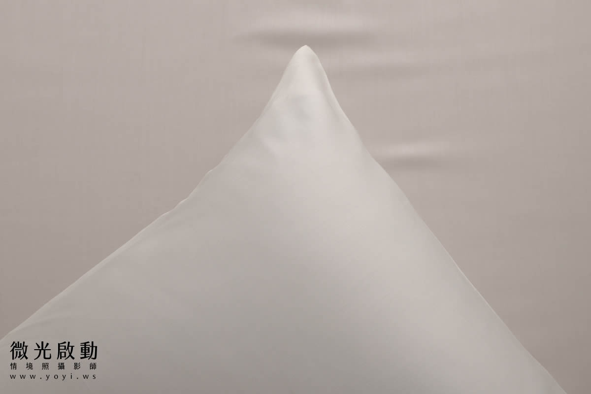 寢具商品攝影｜純白極簡雙人床包明亮臥室情境攝影 125