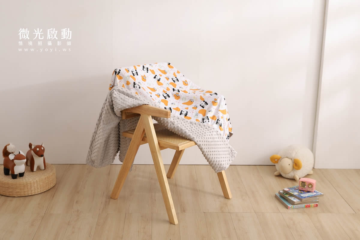 兒童寢具攝影｜粉柔小花圖騰涼被兒童熟睡情境攝影 27