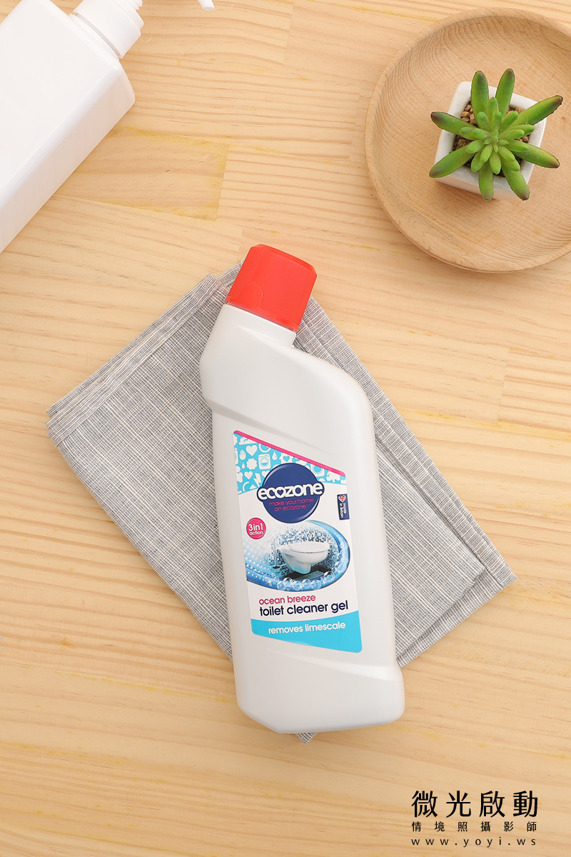 餐廚用品攝影｜居家清潔用品與洗劑木質調情境攝影 19