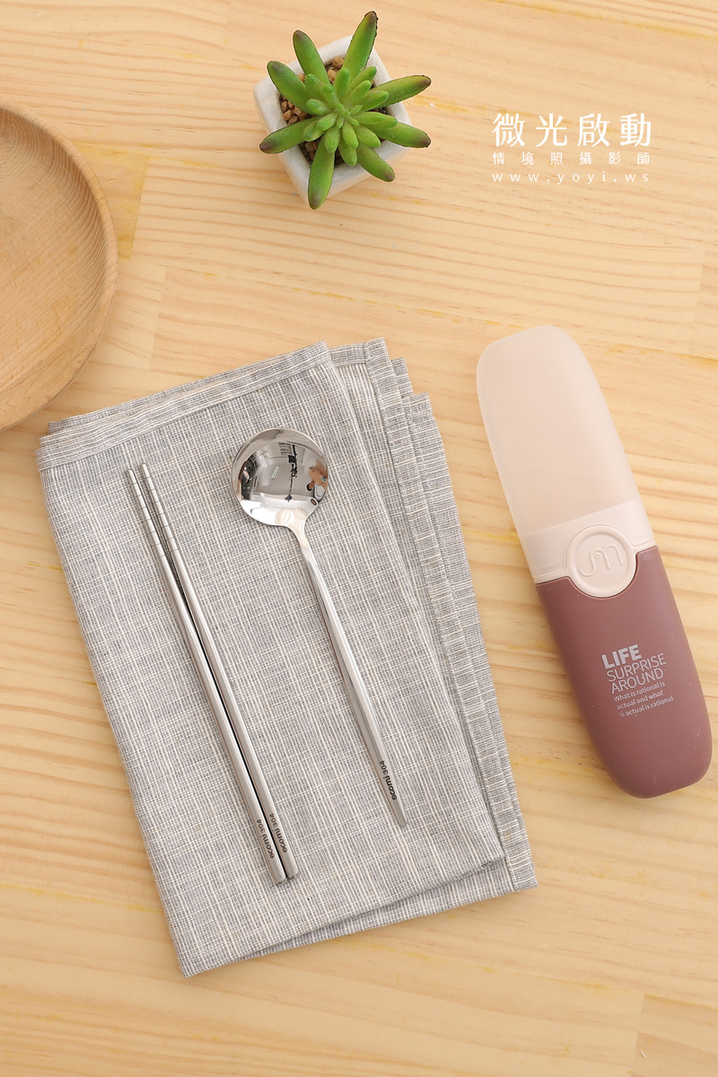 餐廚用品攝影｜居家清潔用品與洗劑木質調情境攝影 39