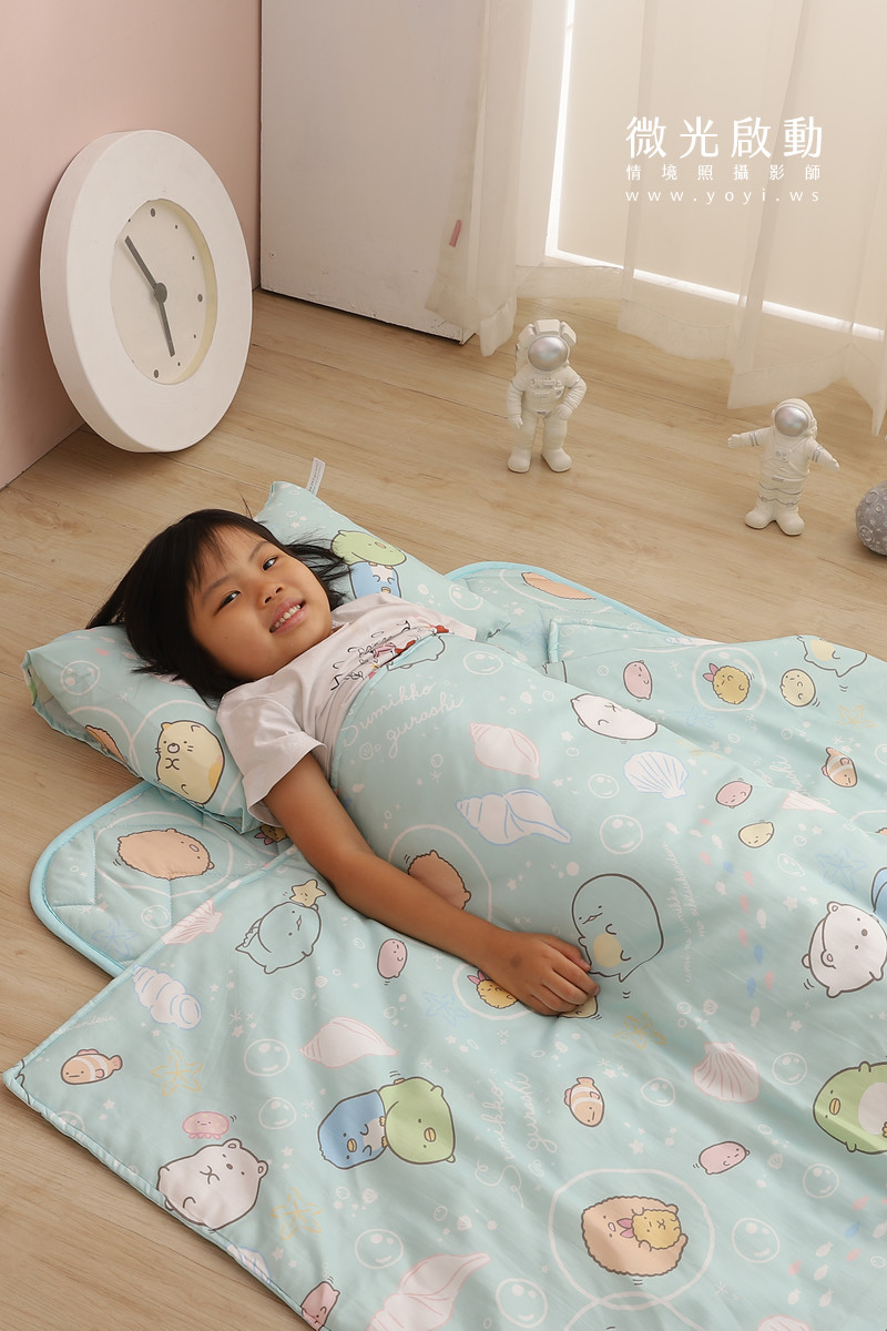 兒童寢具攝影｜童趣卡通圖騰睡袋兒童熟睡情境攝影｜冠益 11
