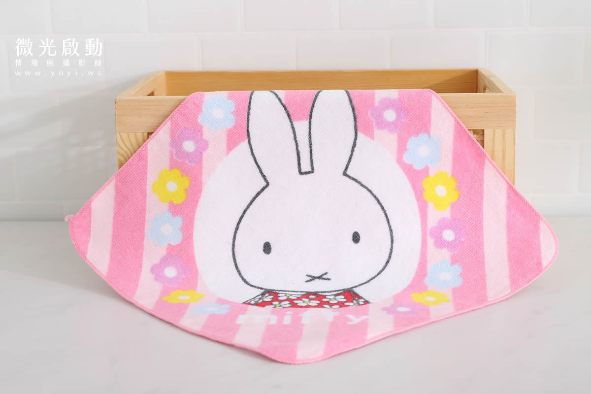 毛巾浴巾攝影｜蓬鬆質感純色浴巾木質調情境攝影｜星紅織品 19