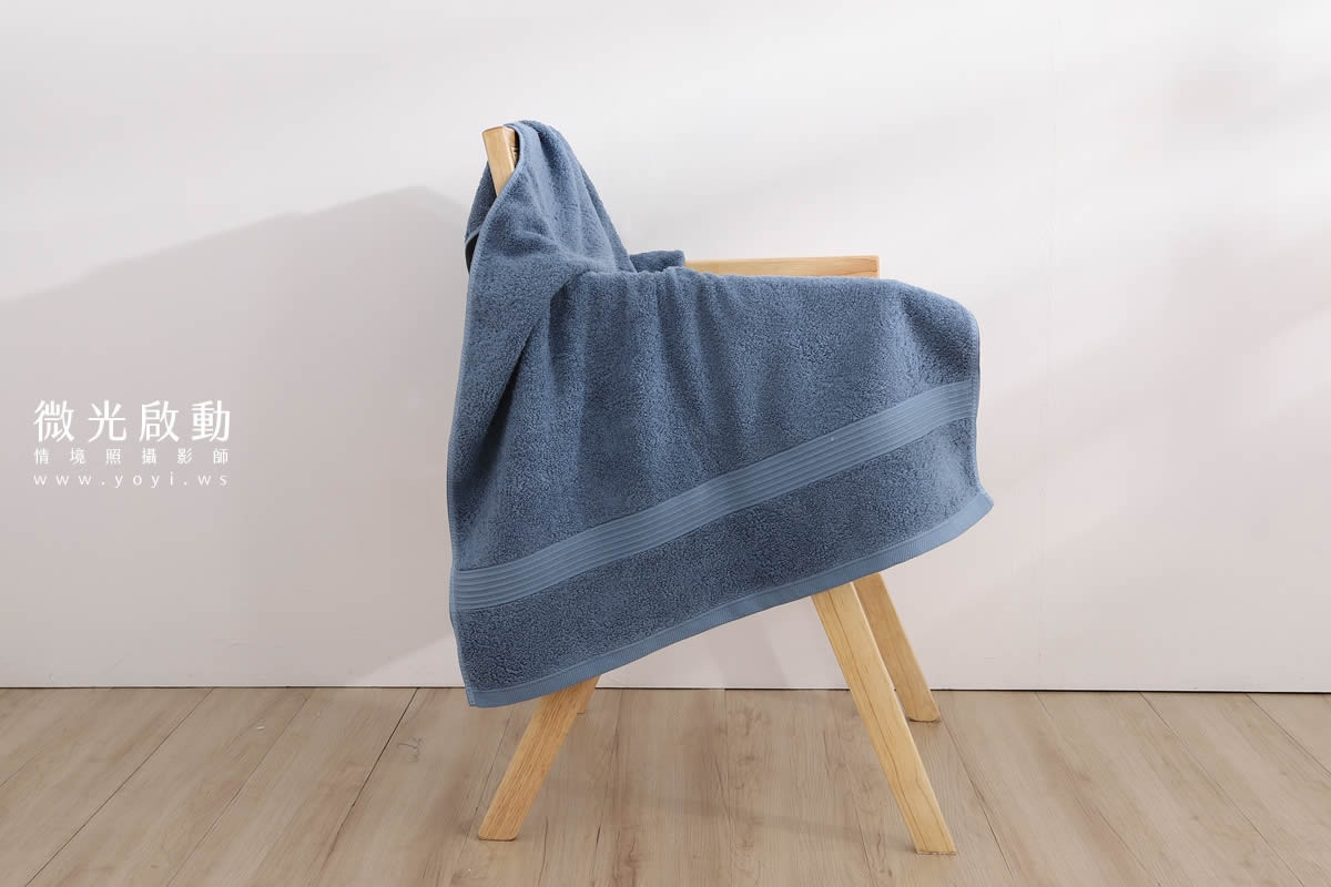 毛巾浴巾攝影｜蓬鬆質感純色浴巾木質調情境攝影｜星紅織品 25