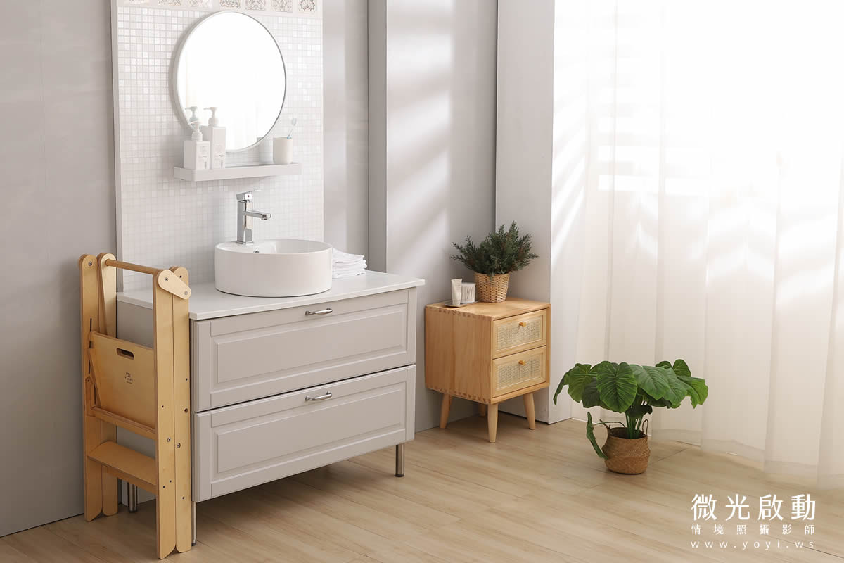 兒童家具攝影｜木質兒童學習塔盥洗情境攝影 7