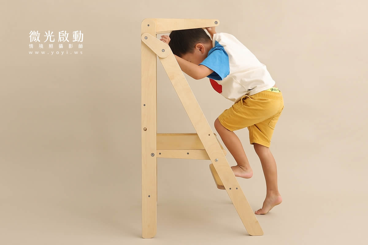 兒童家具攝影｜木質兒童學習塔盥洗情境攝影 37