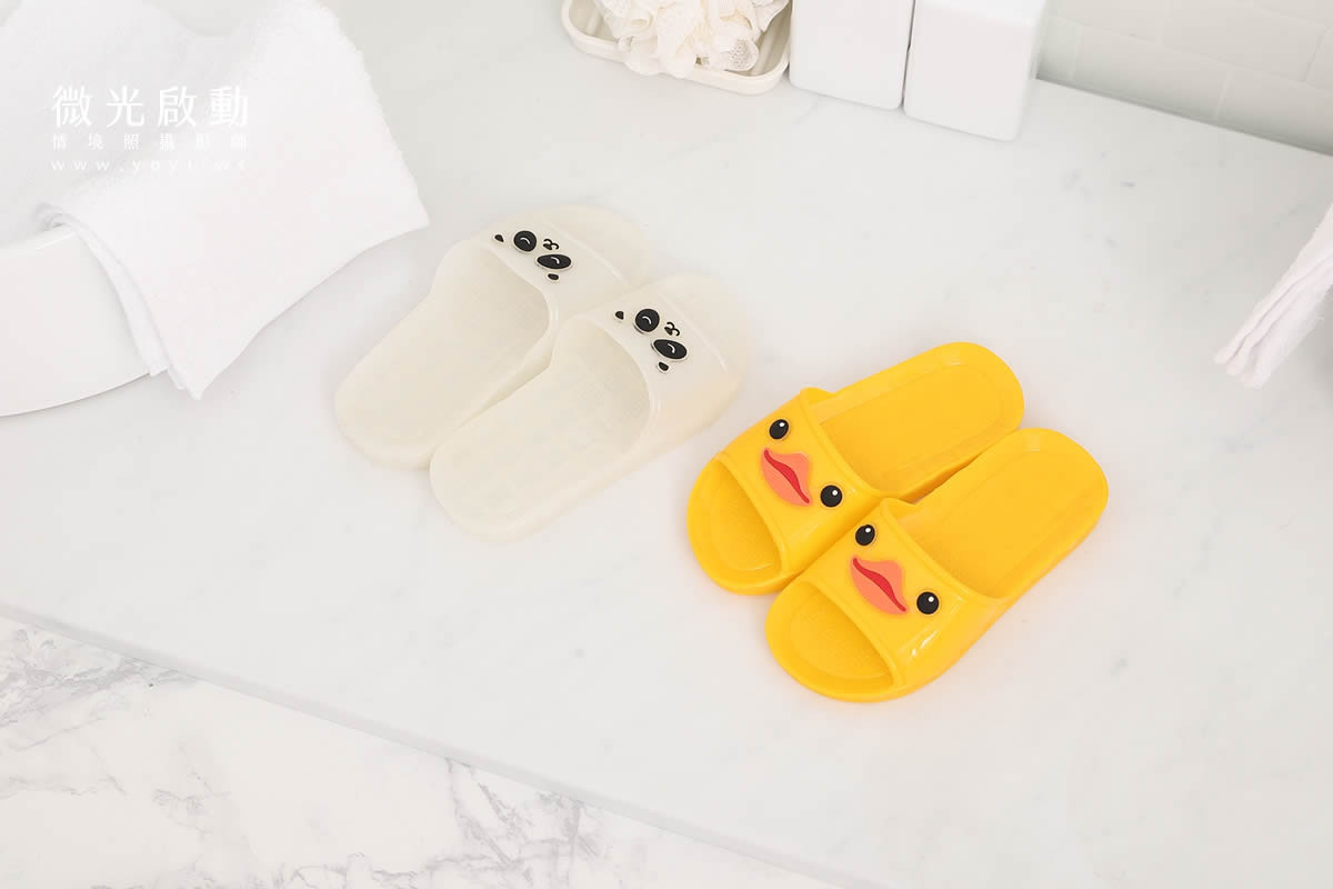 室內拖鞋攝影｜簡約灰色質感拖鞋與鞋墊模特兒實穿攝影｜太松鞋業 21