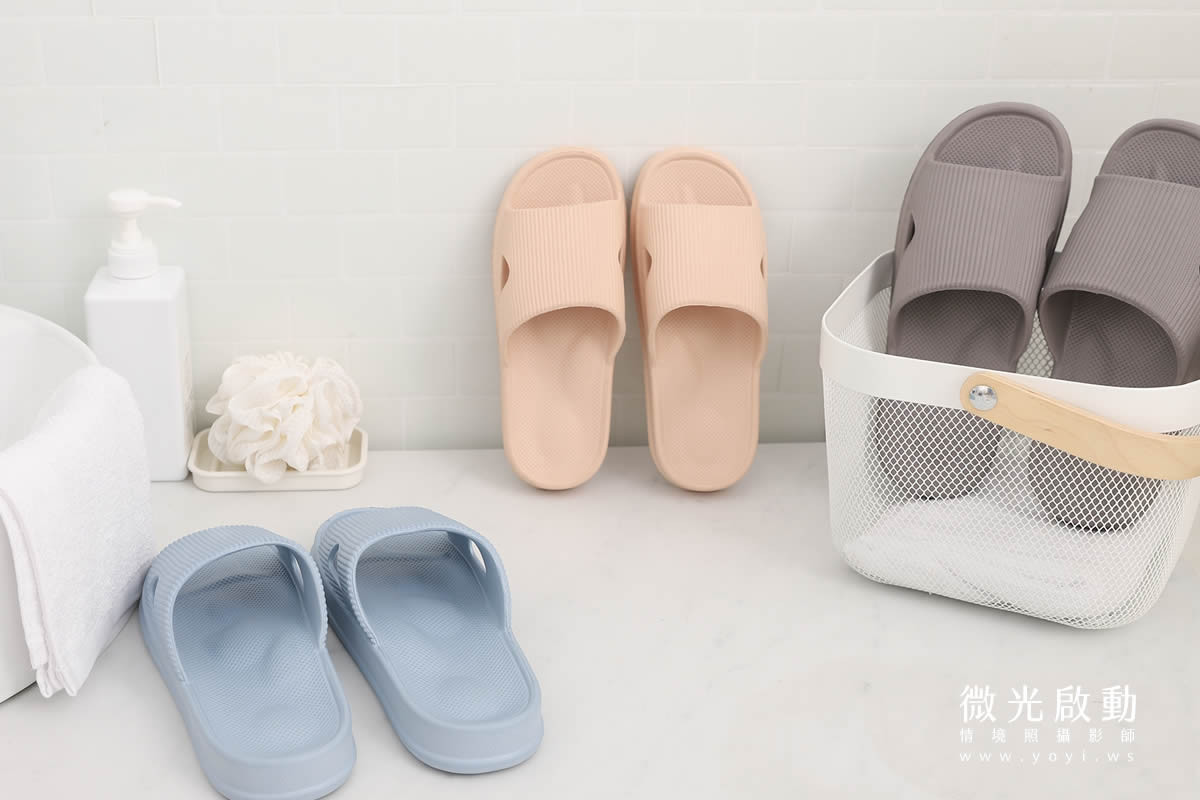 室內拖鞋攝影｜簡約灰色質感拖鞋與鞋墊模特兒實穿攝影｜太松鞋業 45
