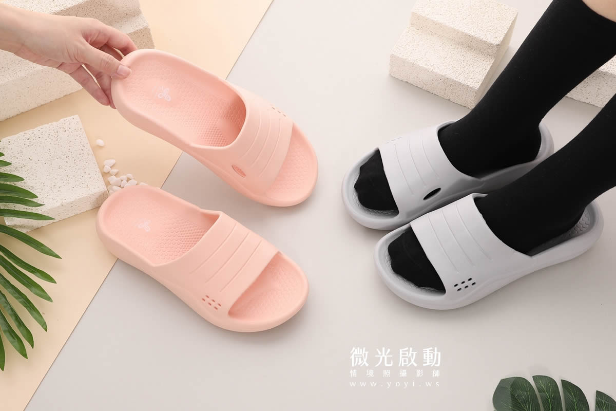 室內拖鞋攝影｜簡約灰色質感拖鞋與鞋墊模特兒實穿攝影｜太松鞋業 71