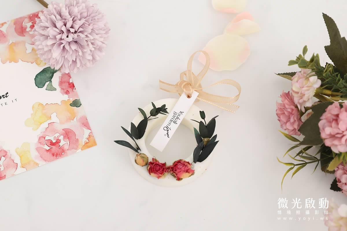香氛產品攝影｜精緻香氛精油蠟片與乾燥花美學情境攝影｜太松 13