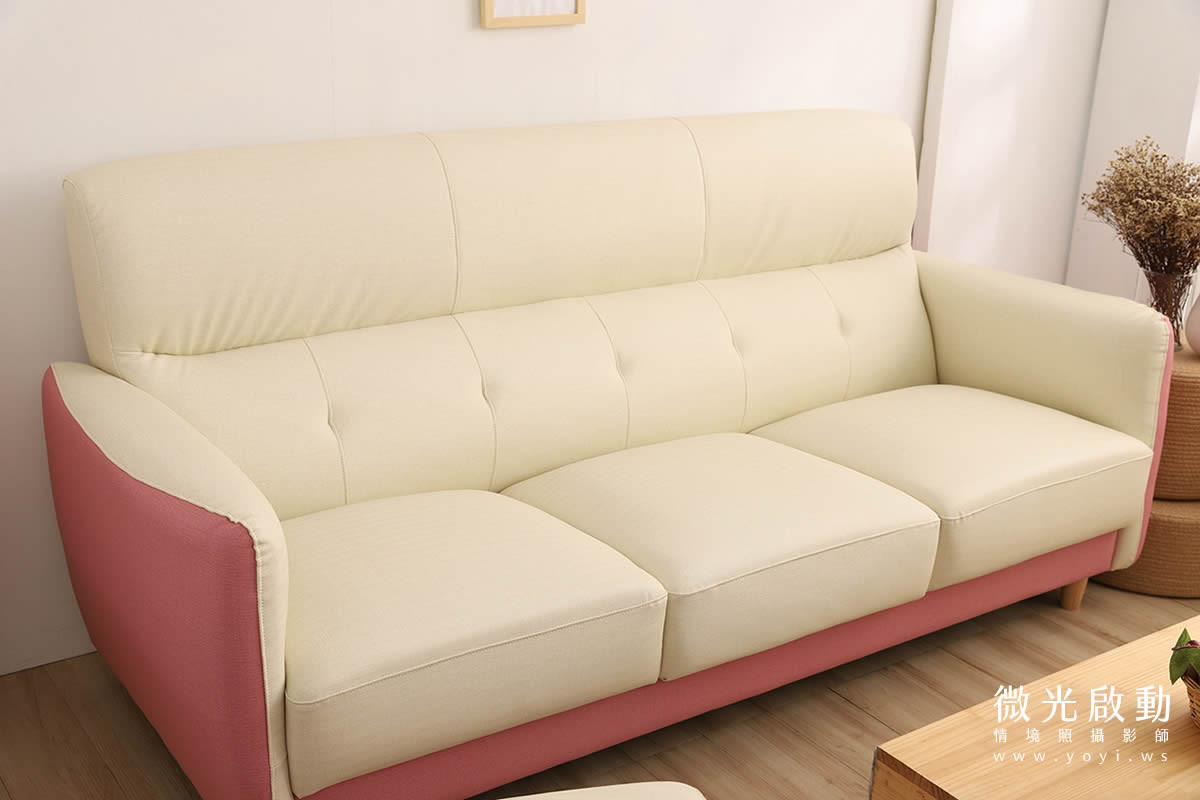 沙發商品攝影｜灰色質感布沙發溫馨客廳情境攝影 3