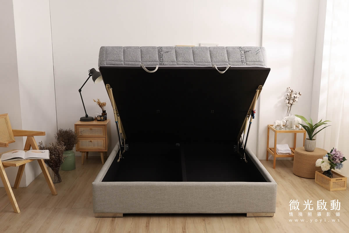 沙發商品攝影｜灰色質感布沙發溫馨客廳情境攝影 25