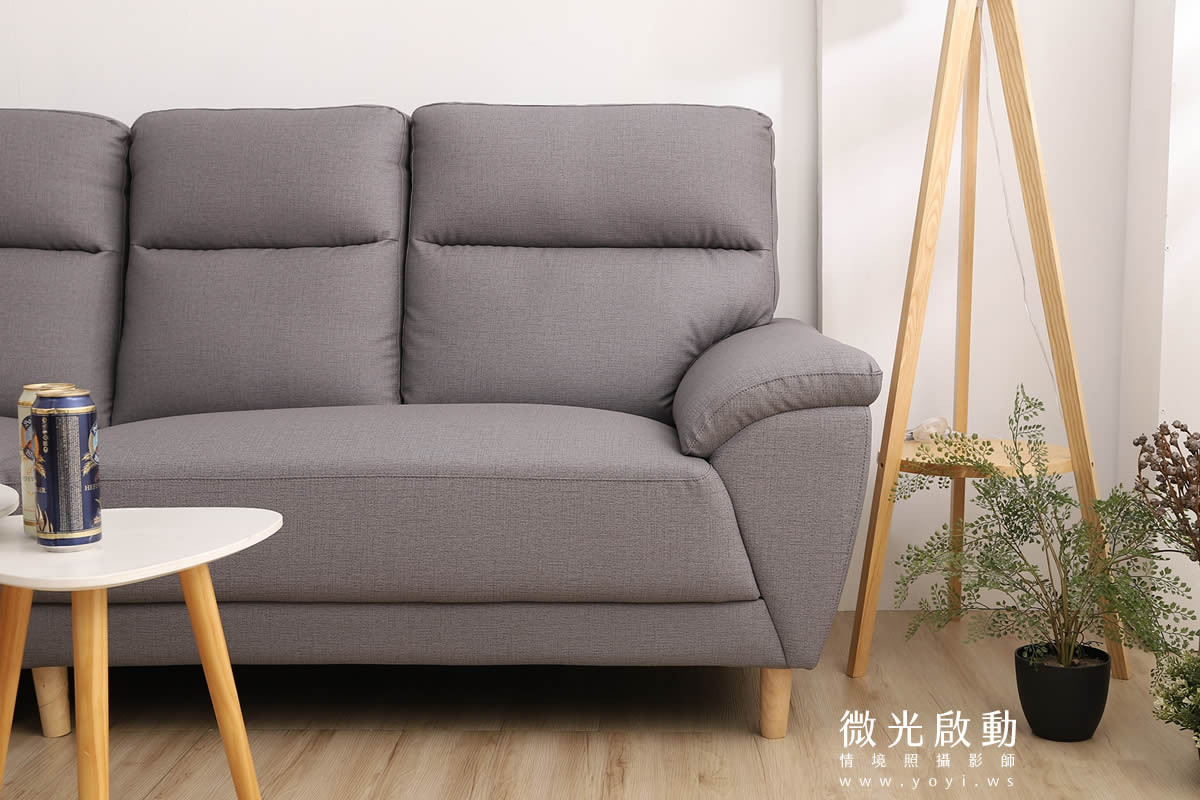 沙發商品攝影｜灰色質感布沙發溫馨客廳情境攝影 45