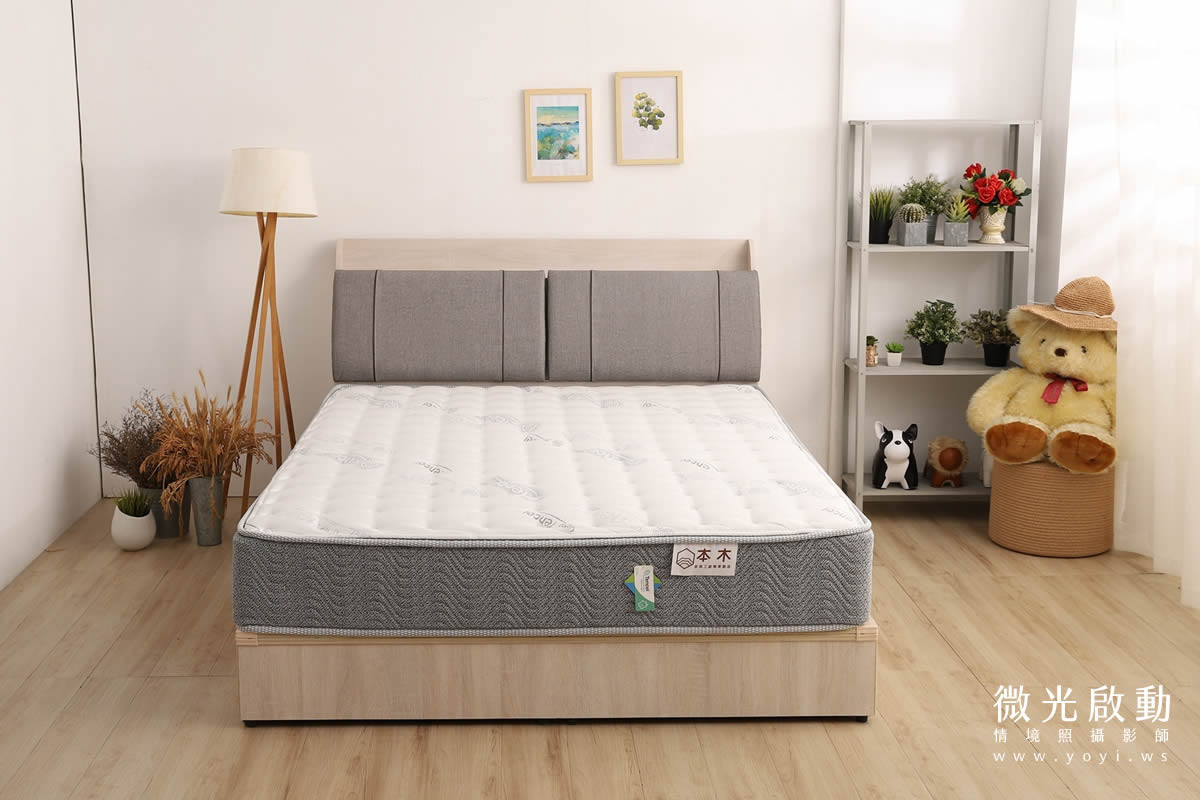 沙發商品攝影｜灰色質感布沙發溫馨客廳情境攝影 67