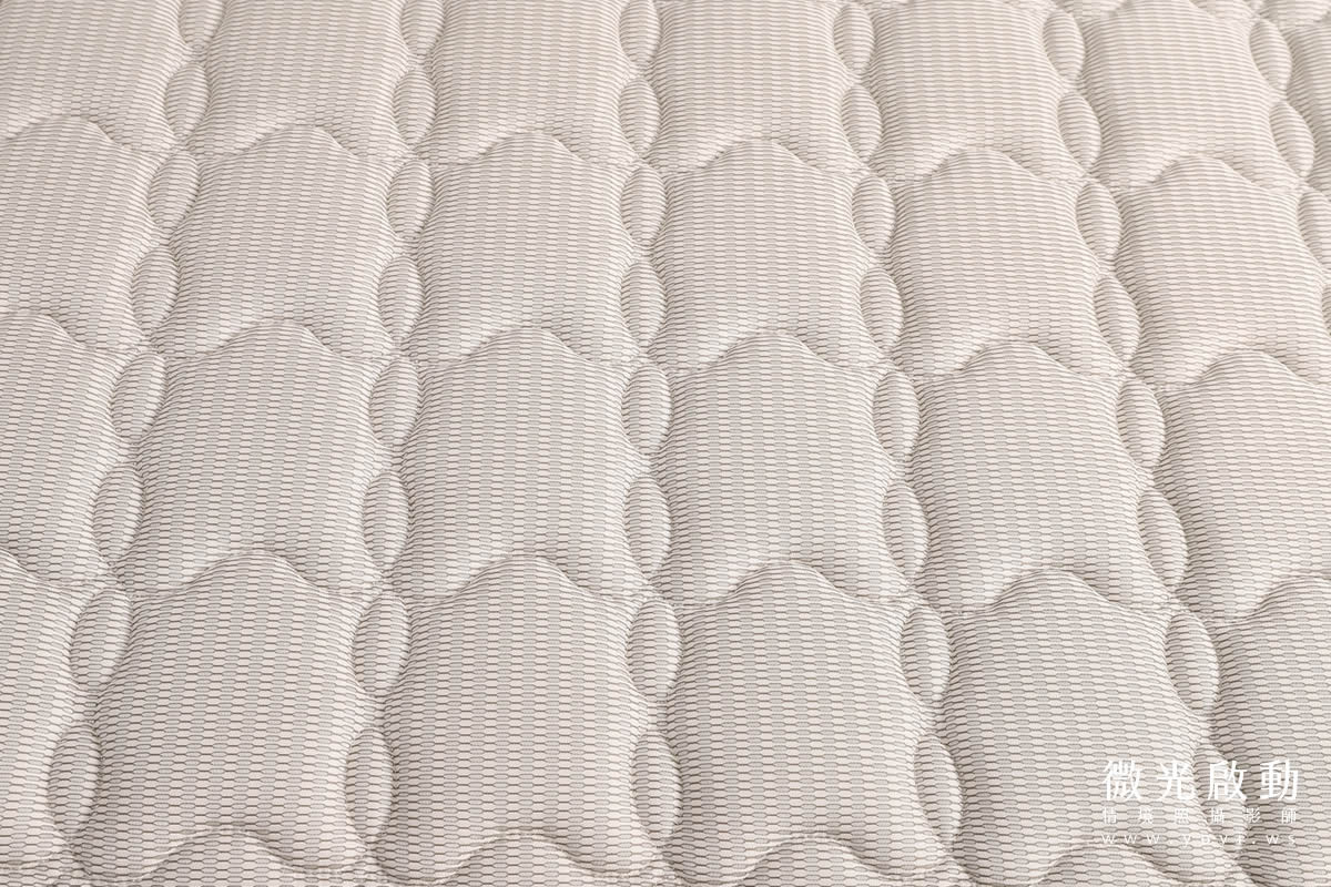 沙發商品攝影｜灰色質感布沙發溫馨客廳情境攝影 77