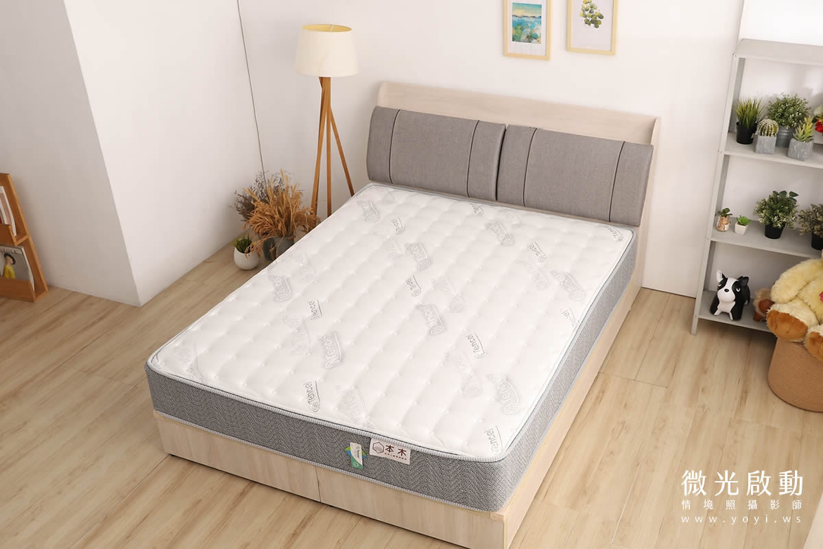 沙發商品攝影｜灰色質感布沙發溫馨客廳情境攝影 87