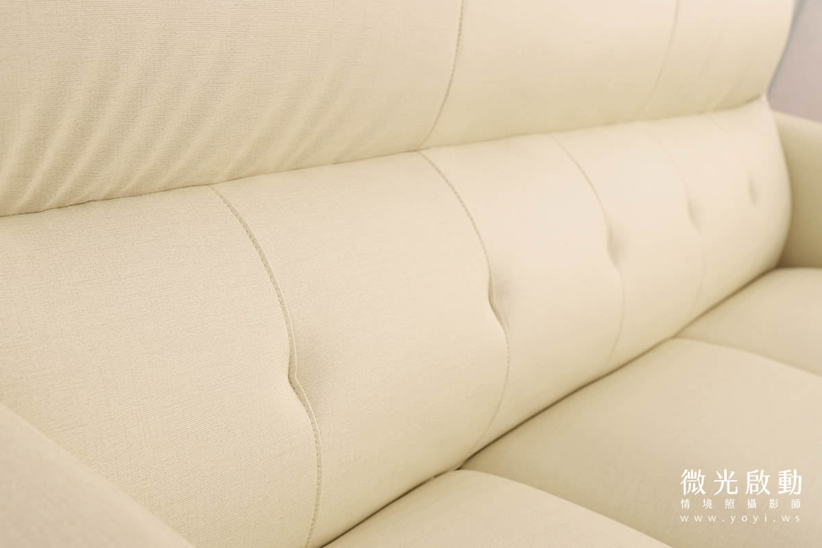 沙發商品攝影｜灰色質感布沙發溫馨客廳情境攝影 99