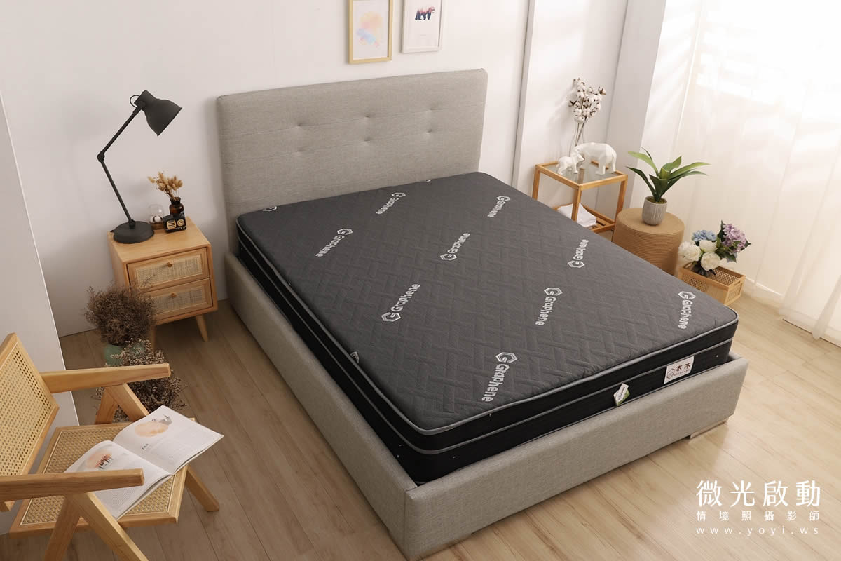 沙發商品攝影｜灰色質感布沙發溫馨客廳情境攝影 109