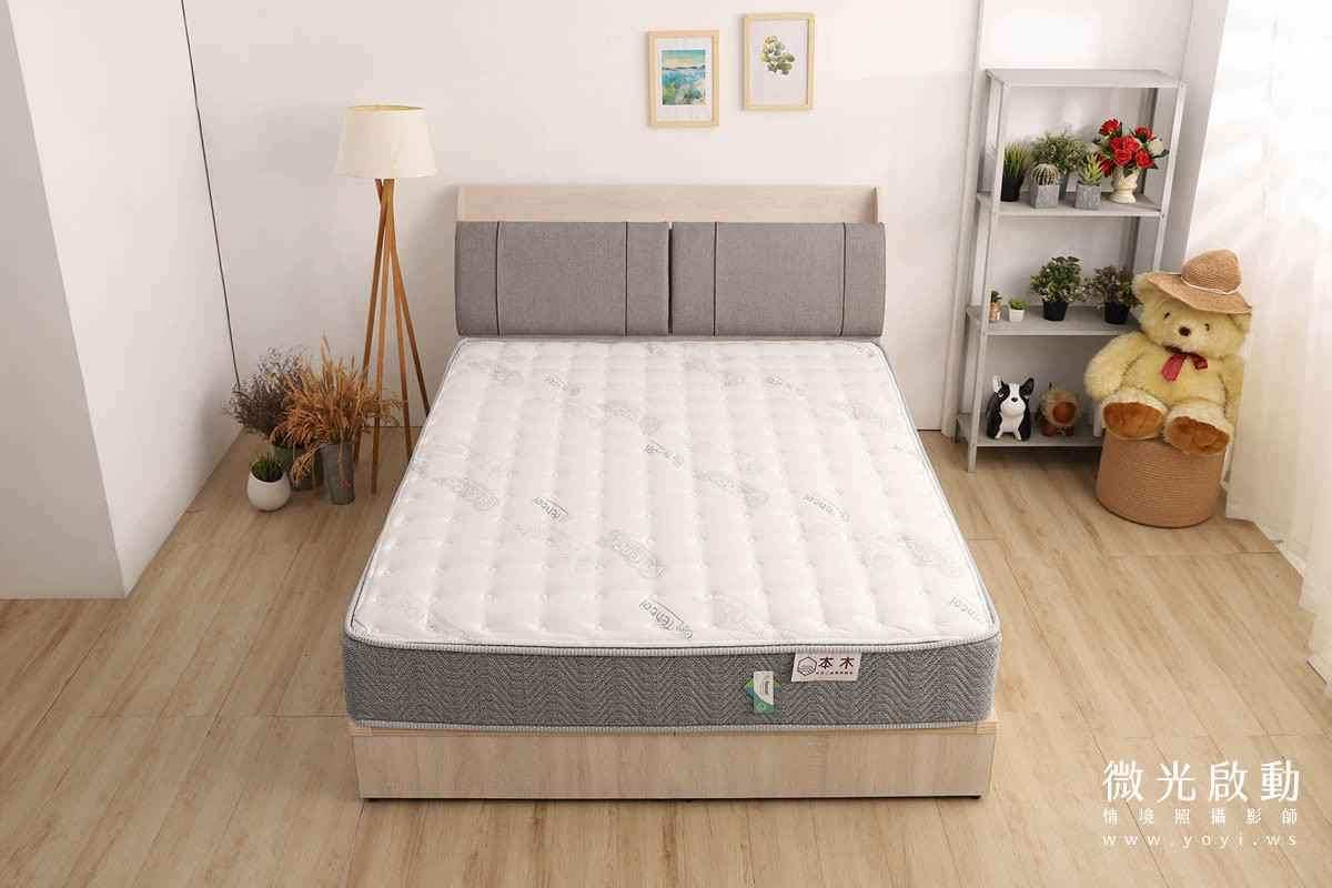 沙發商品攝影｜灰色質感布沙發溫馨客廳情境攝影 191