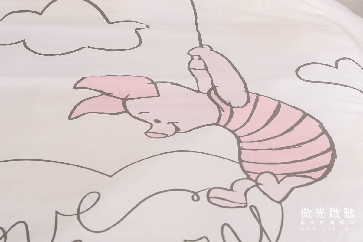 大耳狗寢具攝影｜大耳狗水藍色童趣雙人床包情境攝影｜床的嫁紗 43