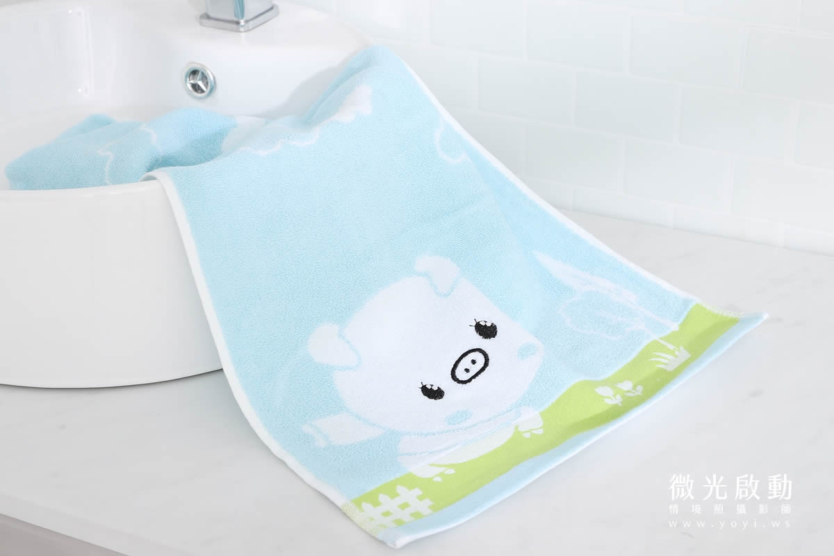 毛巾商品攝影｜質感純色毛巾疊放特寫視覺攝影｜星紅 93