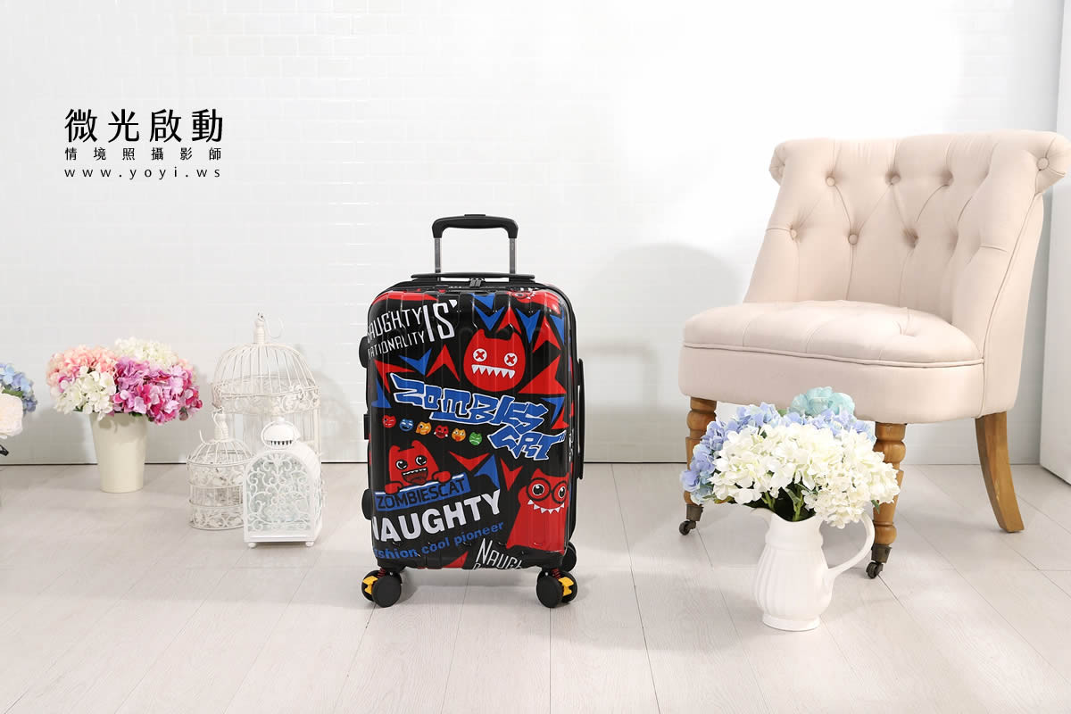 行李箱商品攝影｜個性圖騰行李箱明亮情境攝影｜冶亮實業 43