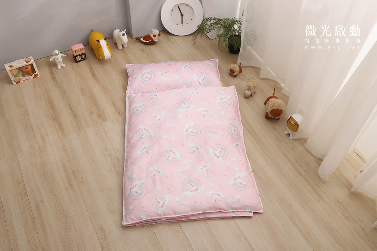 兒童寢具攝影｜粉柔溫馨兒童雙人床包情境攝影｜愛利斯 99