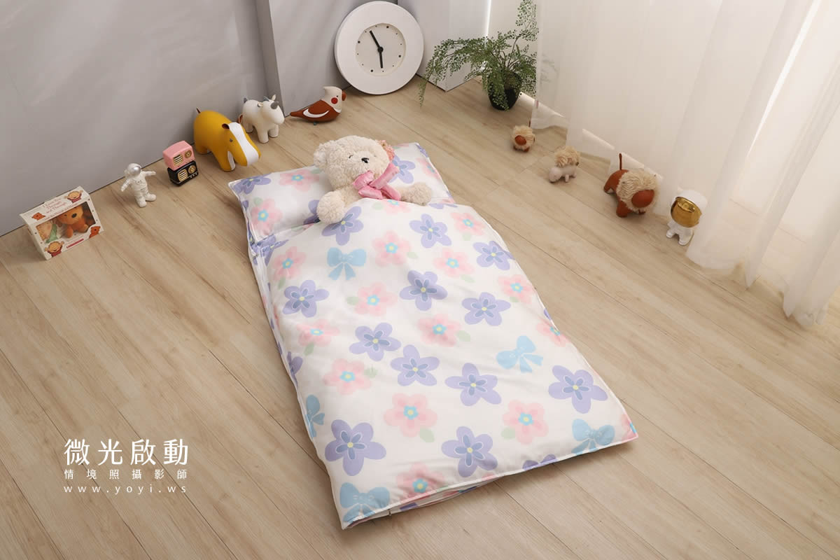兒童寢具攝影｜粉柔溫馨兒童雙人床包情境攝影｜愛利斯 127