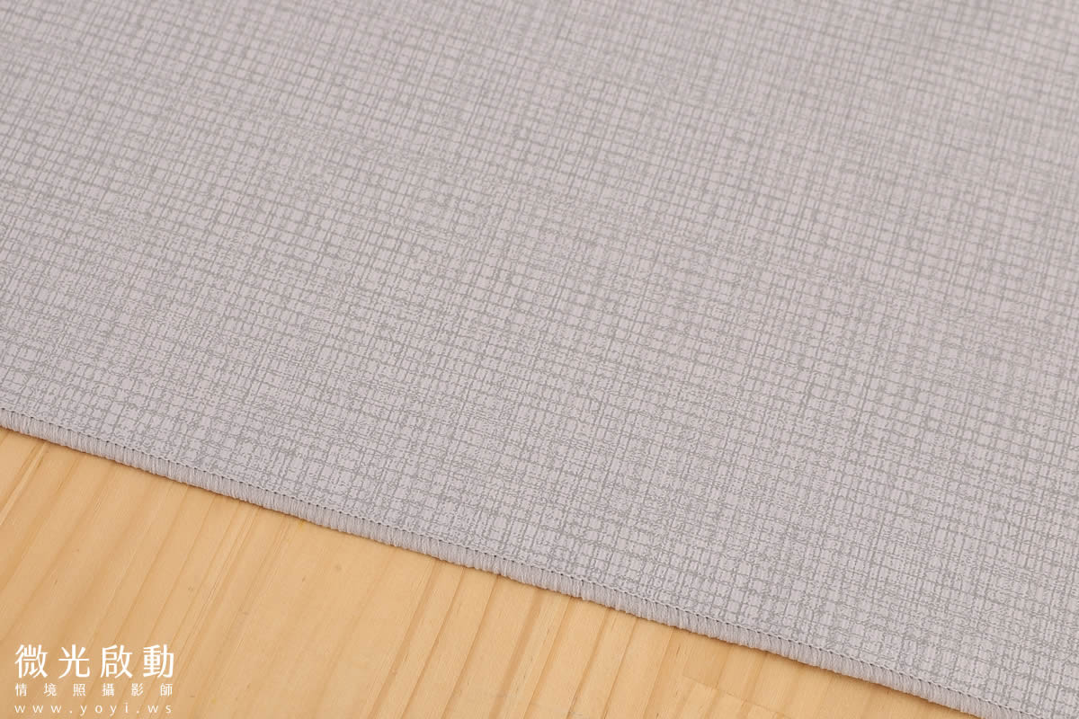 桌巾商品攝影｜清新藍色圖騰桌巾明亮餐廳情境 19