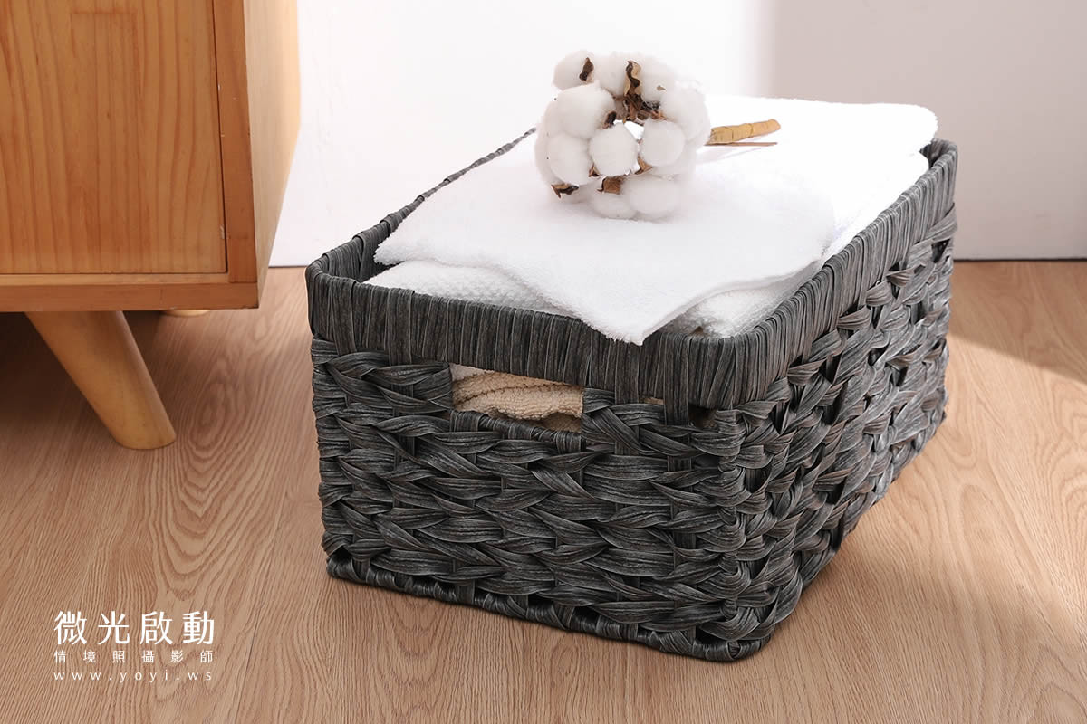 桌巾商品攝影｜清新藍色圖騰桌巾明亮餐廳情境 29