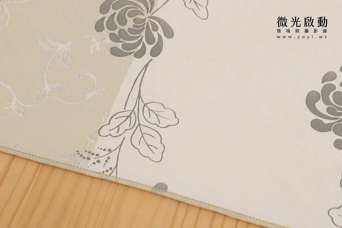 桌巾商品攝影｜清新藍色圖騰桌巾明亮餐廳情境 73