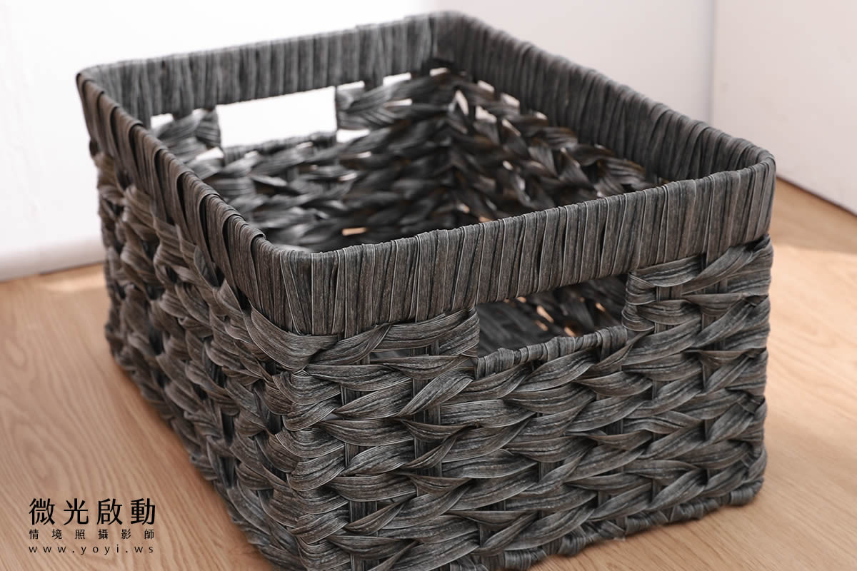 桌巾商品攝影｜清新藍色圖騰桌巾明亮餐廳情境 75