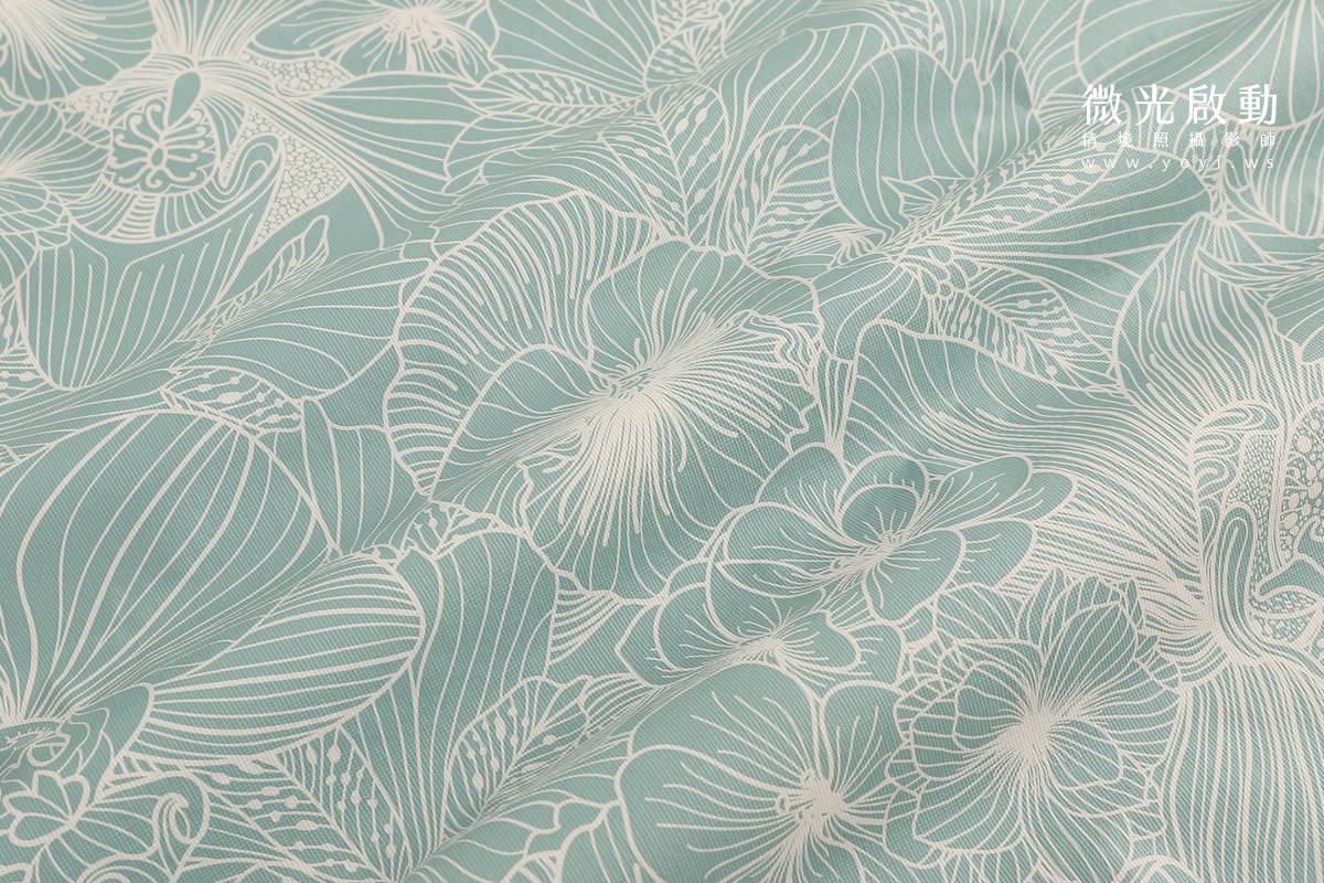 桌巾商品攝影｜清新藍色圖騰桌巾明亮餐廳情境 87