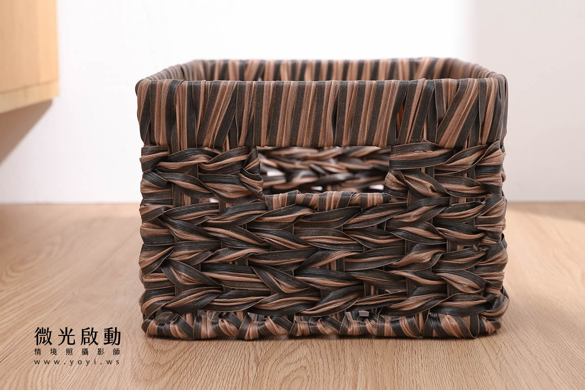 桌巾商品攝影｜清新藍色圖騰桌巾明亮餐廳情境 89