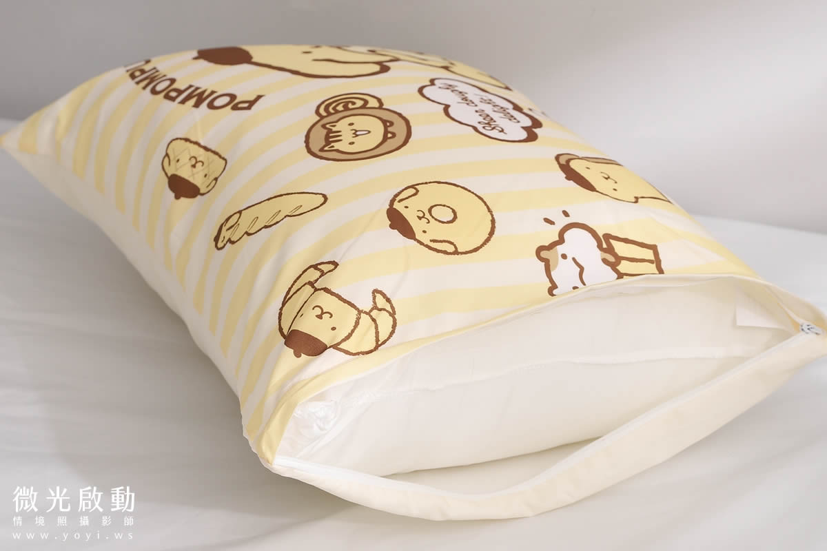 抱枕商品攝影｜童趣插畫風格抱枕木質調情境攝影｜床的嫁紗 23