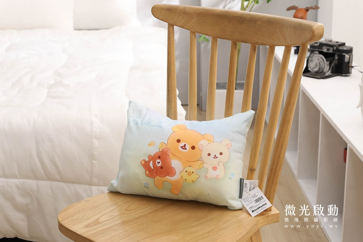 抱枕商品攝影｜童趣插畫風格抱枕木質調情境攝影｜床的嫁紗 25